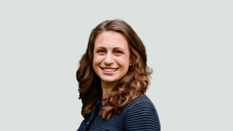 Read more about the article Pulpdent® Welcomes Julia Berk Pirro to Executive Team